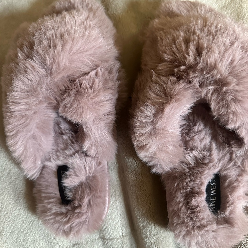 Nine West Dusty Rose Faux Fur Slide Slippers